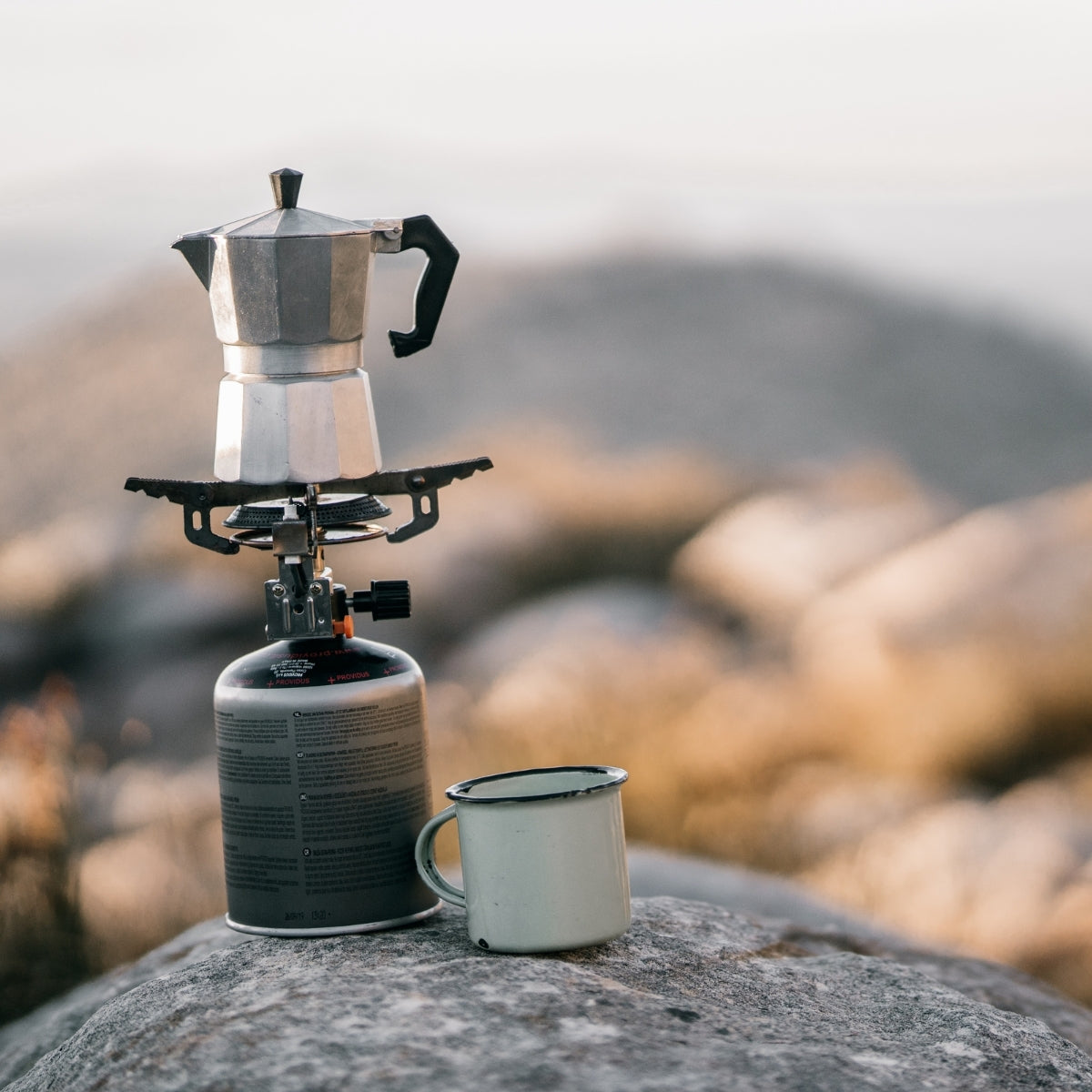 למה ערכת קפה היא האקססורי המושלם לטיול שלכם?