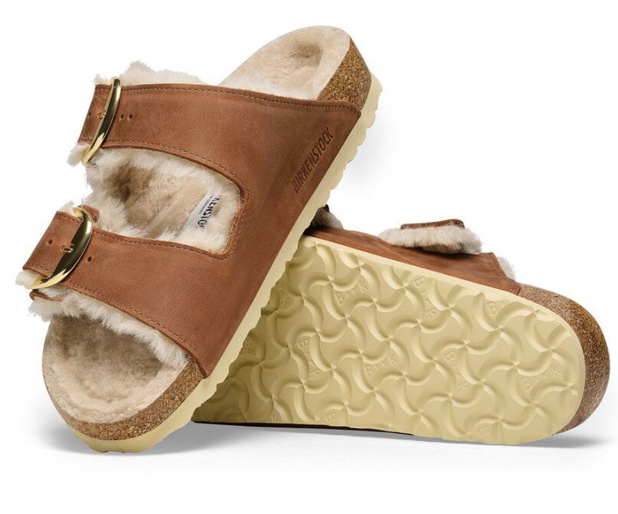 BIRKENSTOCK Arizona Big Buckle Shearling כפכפי פרווה בירקנשטוק נשים