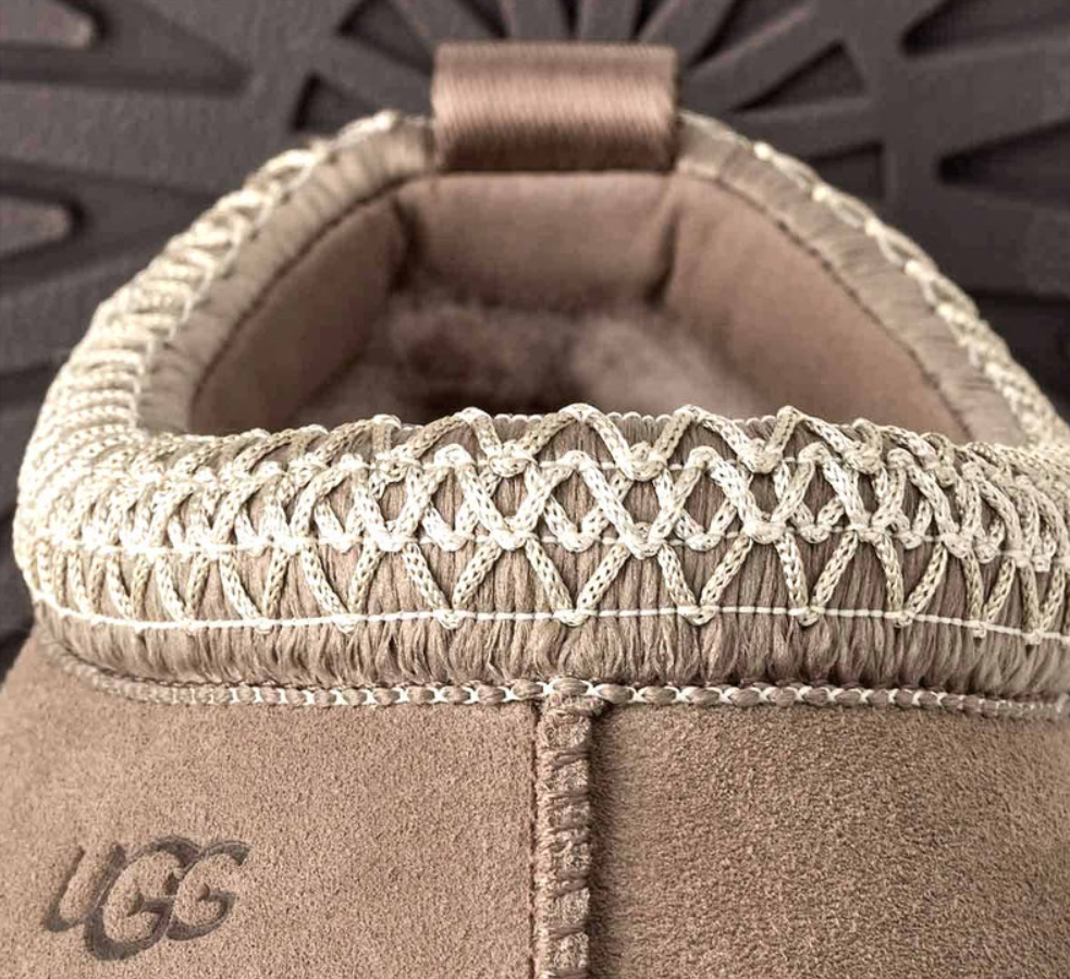 UGG Tazz II נעלי חורף פרוותיות האג טאז נשים