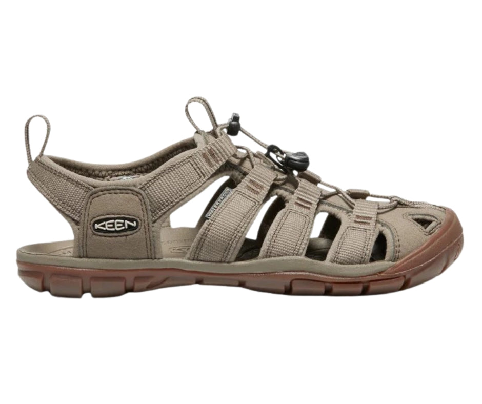 KEEN Clearwater CNX סנדלי טיולים קלירוואטר קין נשים