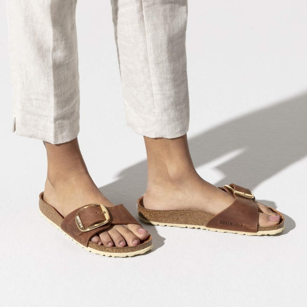 BIRKENSTOCK Madrid Big Buckle כפכפי בירקנשטוק מדריד נשים BIRKENSTOCK