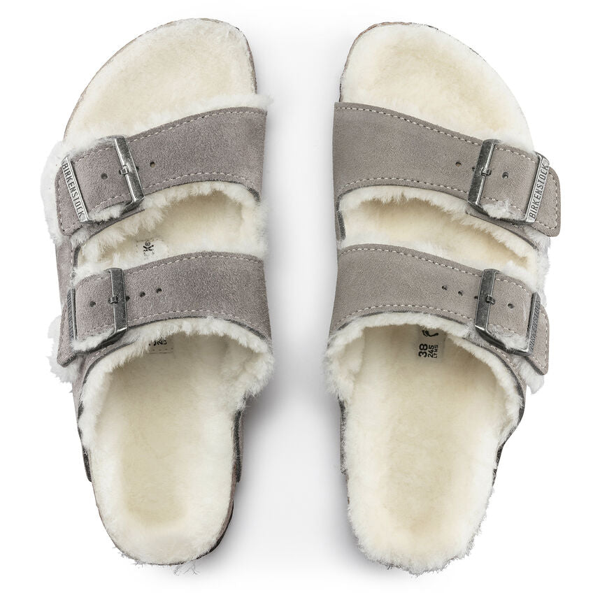 BIRKENSTOCK Arizona Shearling כפכפי פרווה בירקנשטוק נשים