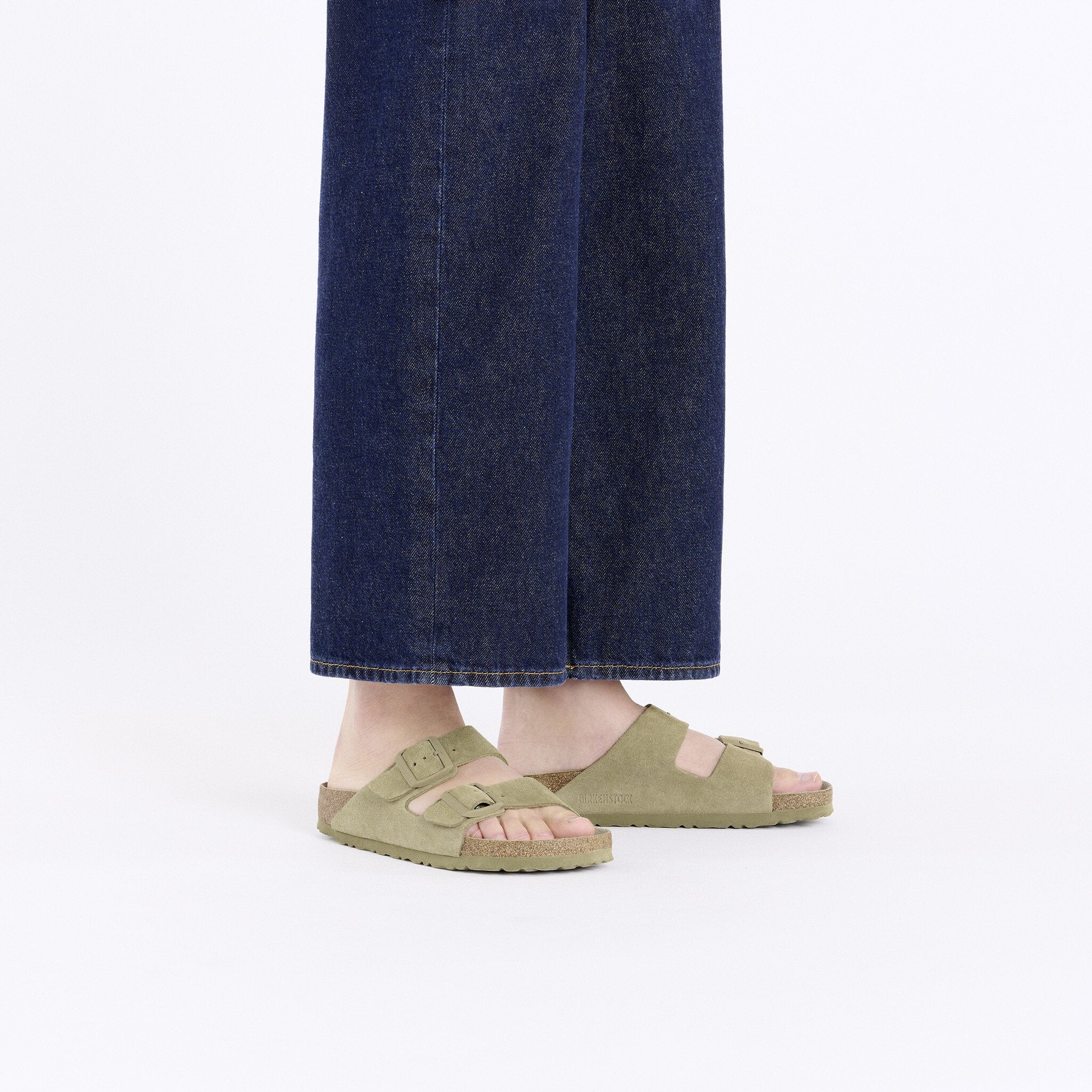 BIRKENSTOCK Arizona SFB כפכפי זמש אריזונה בירקנשטוק נשים