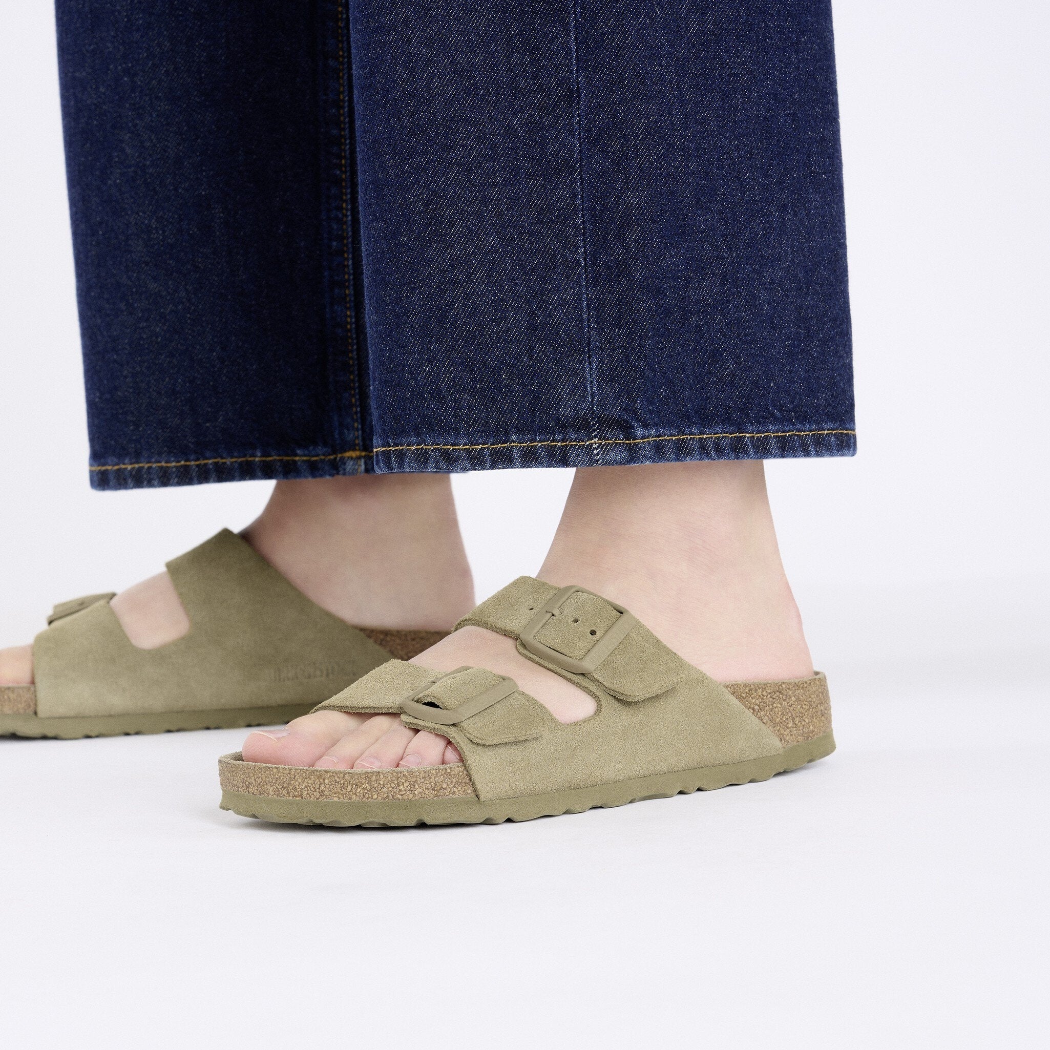 BIRKENSTOCK Arizona SFB כפכפי זמש אריזונה בירקנשטוק נשים