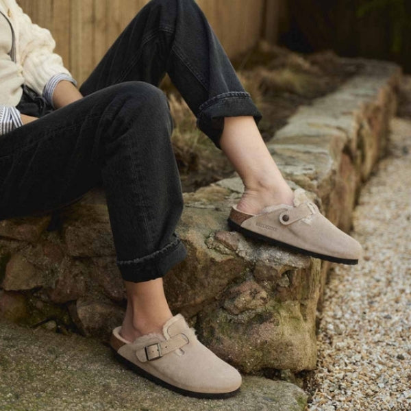 BIRKENSTOCK Boston Shearling כפכפי פרווה בירקנשטוק נשים