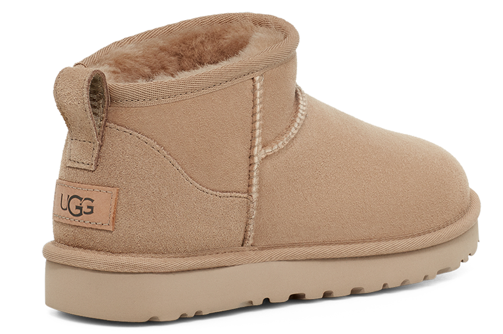 UGG Classic Ultra Mini מגפי פרווה האג אולטרה מיני נשים