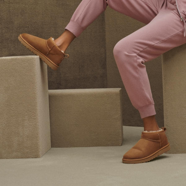 UGG Classic Ultra Mini מגפי פרווה האג אולטרה מיני נשים UGG