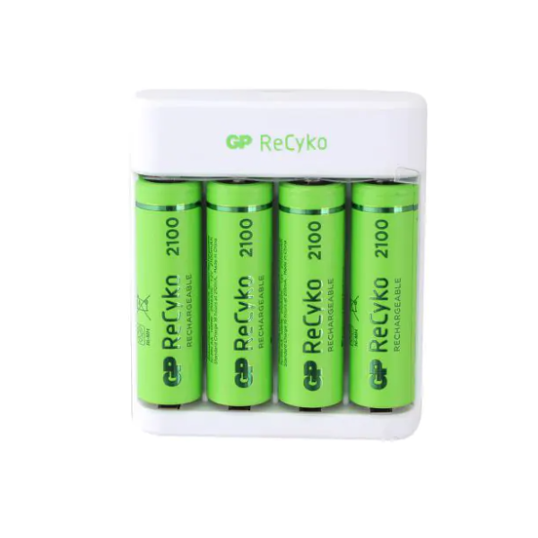 GP NIMH AAA/AA סוללות 4+4יח GP811 מטען