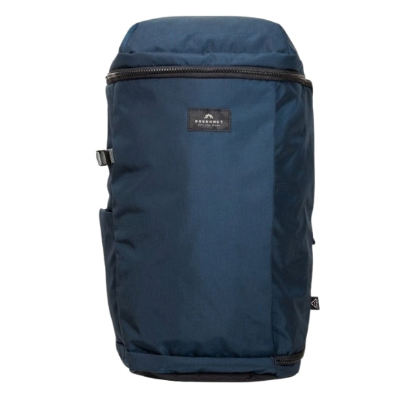 DOUGHNUT Macaroon STURDY Cordura תיק גב ללפטופ 20 ליטר DOUGHNUT