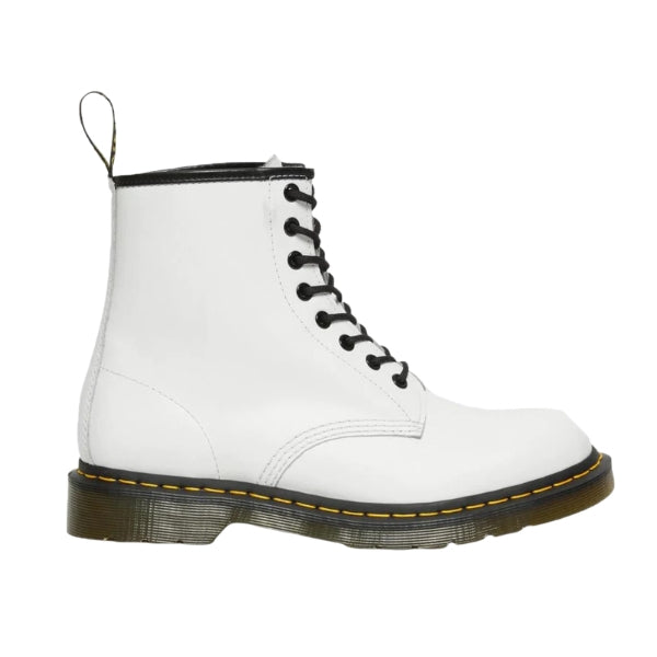 DR. MARTENS Eye Boot Smooth מגפי עור ד"ר מרטינס DR. MARTENS