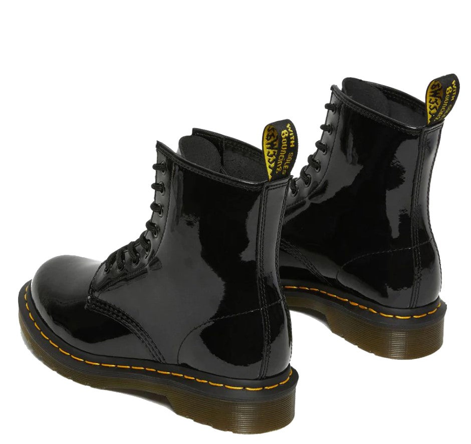 DR. MARTENS Eye Boot Smooth מגפי עור ד"ר מרטינס