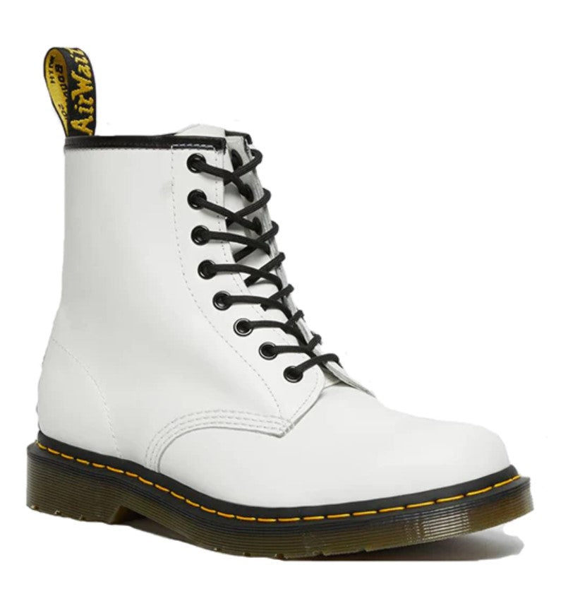 DR. MARTENS Eye Boot Smooth מגפי עור ד"ר מרטינס