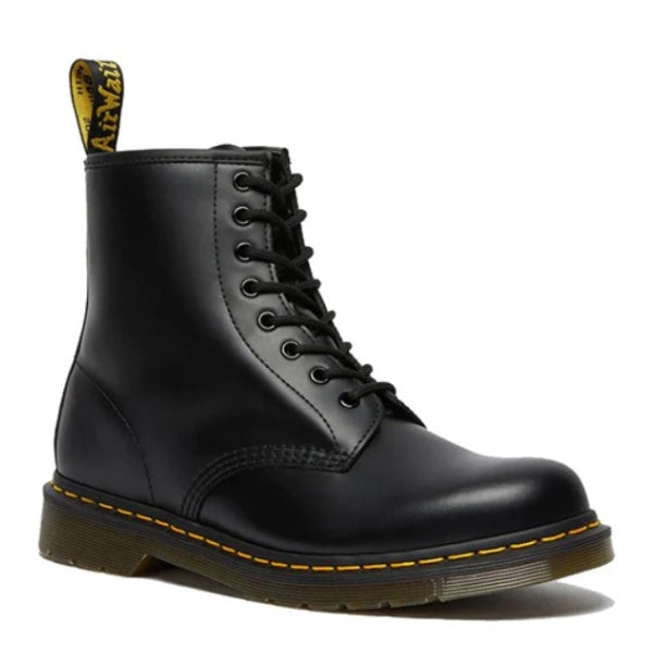 DR. MARTENS Eye Boot Smooth מגפי עור ד"ר מרטינס DR. MARTENS