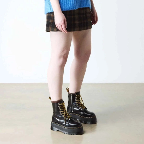 DR. MARTENS Jadon Max מגפי פלטפורמה ד"ר מרטינס ג'יידון מקס נשים DR. MARTENS