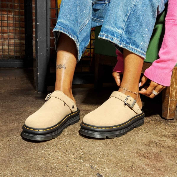 DR. MARTENS ZebZag Mule כפכפי פלטפורמה זבזג ד"ר מרטינס נשים DR. MARTENS