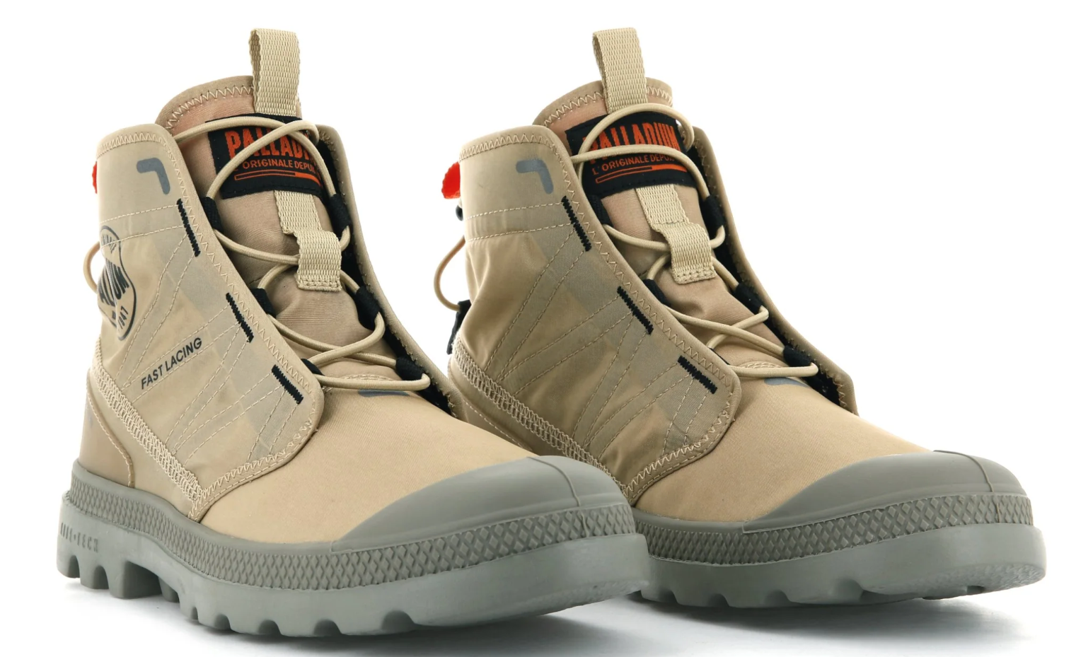 PALLADIUM PAMPA TRAVEL LITE נעלי פלדיום פמפה טראבלייט גברים