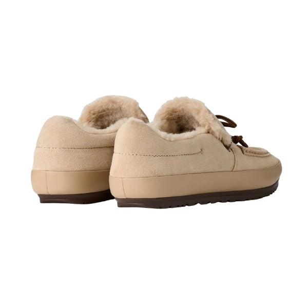 UGG Quill Slip-On נעלי מוקסין פרווה האג קוויל סליפ-און נשים UGG